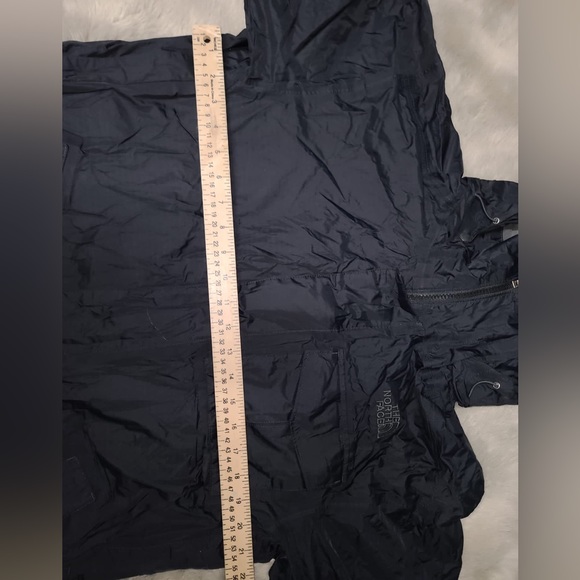 The north face jackets - Picture 5 of 10
